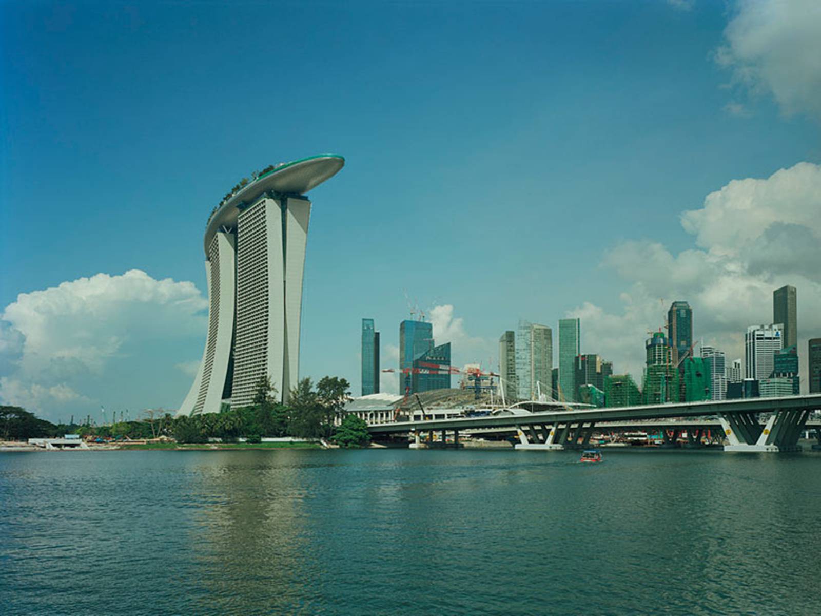Презентація на тему «Singapore Hotel Marina» - Слайд #10